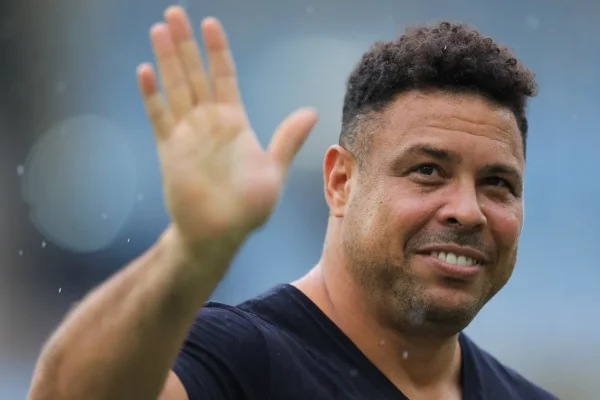 Ronaldo lamenta lesões de Neymar na Copa: ‘Poderia ter sido a diferença’