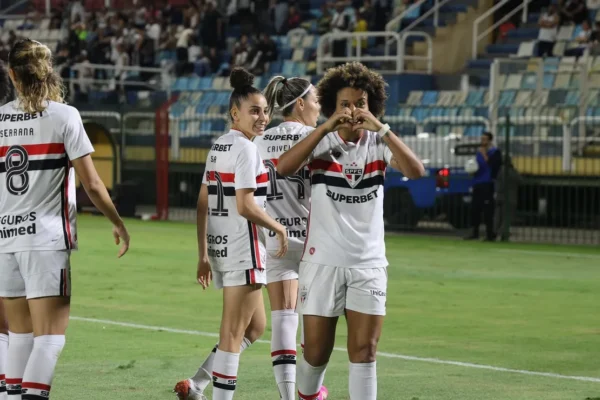São Paulo elimina Vasco e avança às quartas da Copa do Brasil Feminina