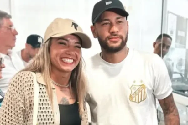 Thaisinha revela admiração por Neymar e o define como ‘espelho’ para o Santos