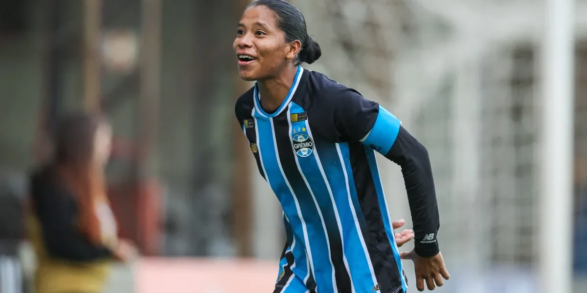 Grêmio segura capitã Mónica Ramos até 2028: zaga blindada