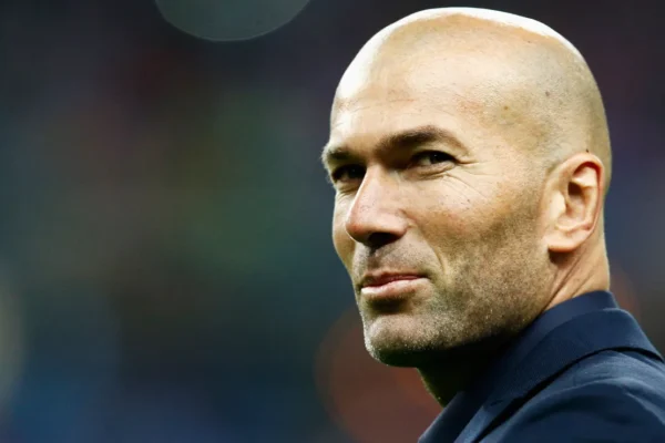 Zidane assume França após Deschamps: fim de uma era