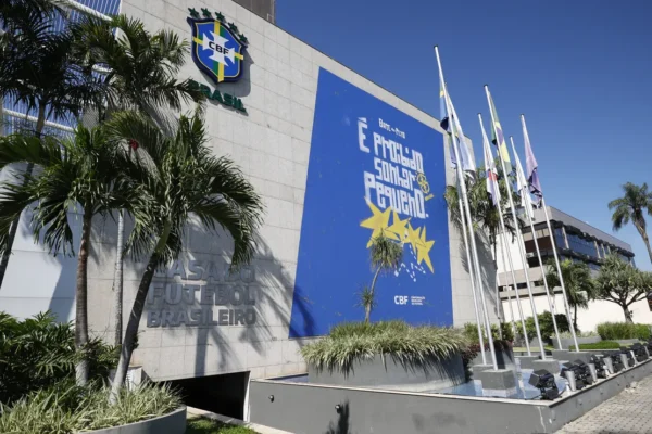 Fair Play Financeiro: 20+ Clubes Devem e Cenário Preocupa no Brasil