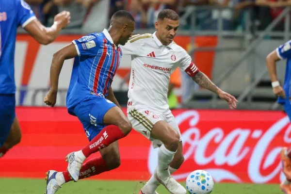 Inter frustra torcida: sai na frente, mas desaba e perde para o Bahia
