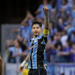 Villasanti atinge 200 jogos e entra para o top 4 de estrangeiros na história do Grêmio