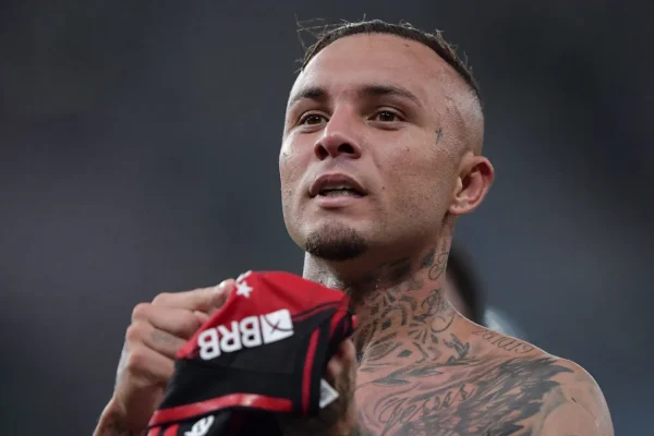 Cebolinha fora do Flamengo? Venê confirma pré-contrato com Krasnodar