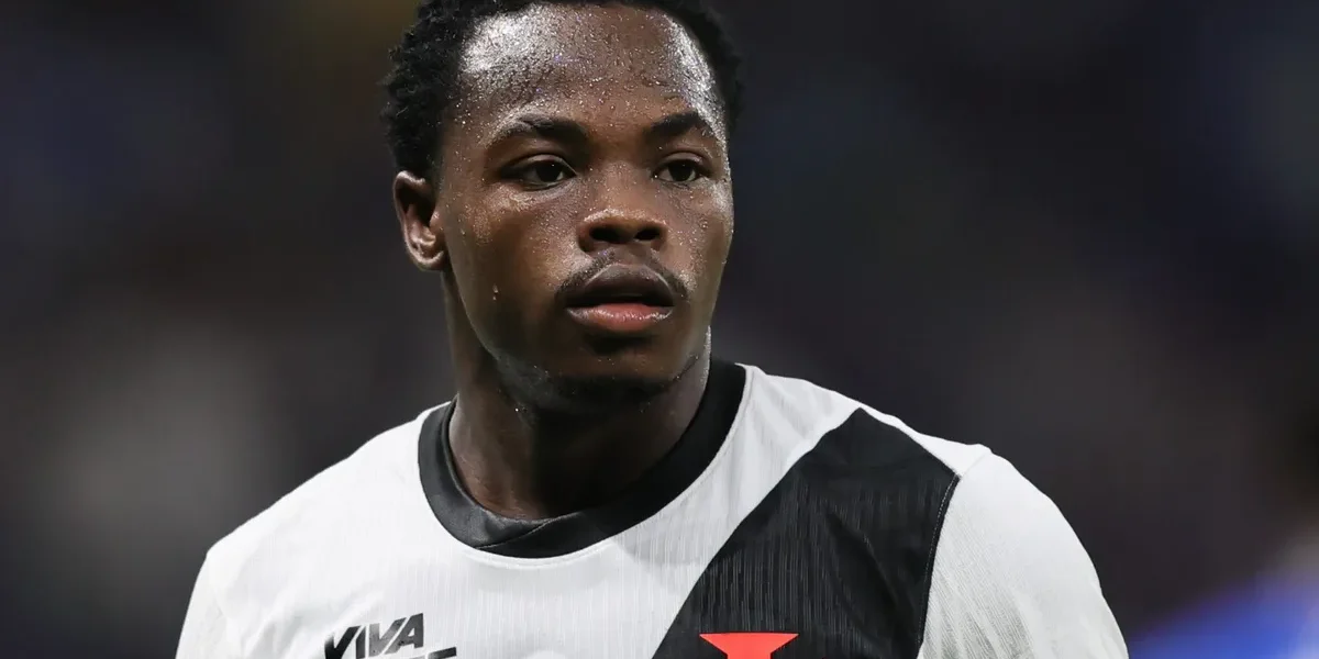 Vasco recebe propostas da Alemanha e Itália por Andrés Gomez; atacante pode sair