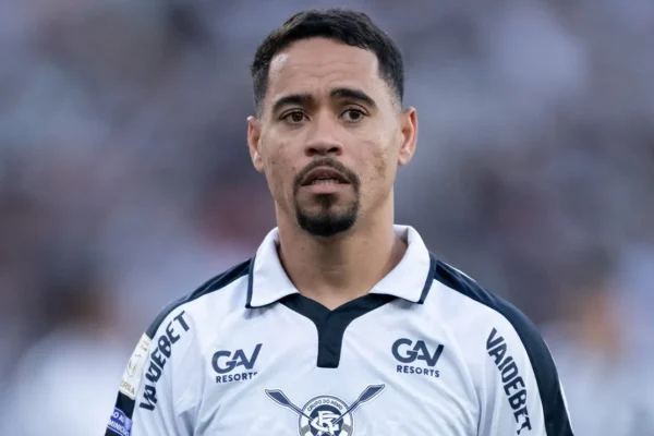 Pikachu quer revanche contra o Galo para tirar o Remo do Z4