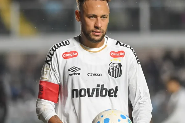 Santos domina, mas tropeça na pontaria diante do Remo pela Copa do Brasil