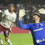 São Paulo cochila no 2º tempo, empata com Coritiba e segue sem vencer no Brasileirão