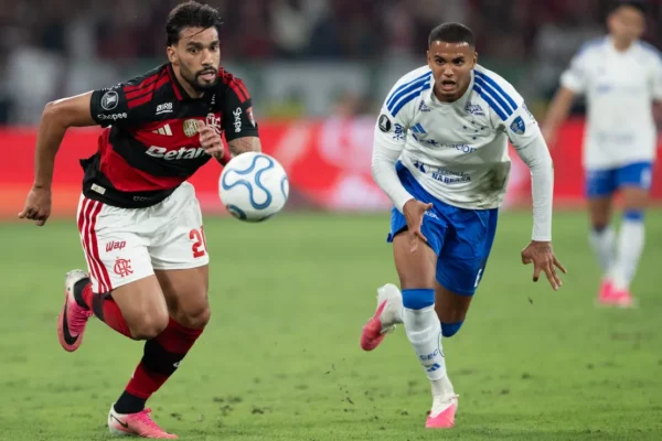 Cruzeiro x Flamengo: onde assistir, horário e escalações do duelo no Mineirão