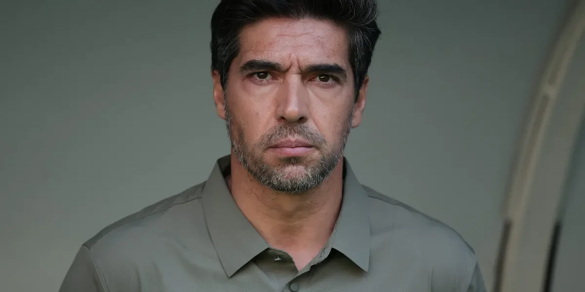 Abel Ferreira pode levar até 6 jogos de gancho após arremesso de microfone