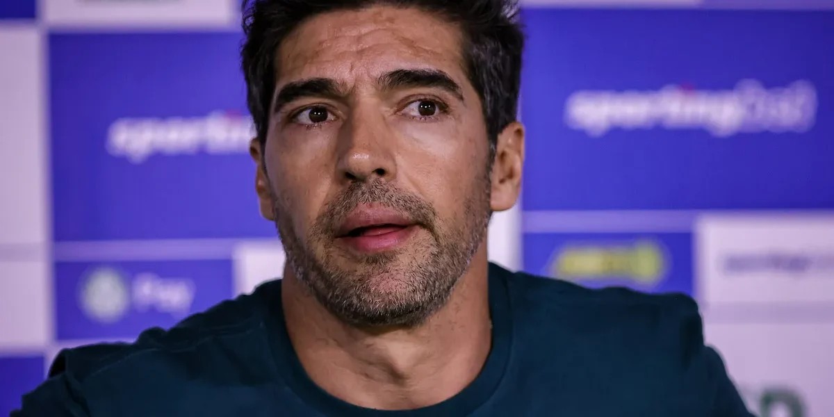 Abel Ferreira alfineta imprensa após derrota e explica falhas defensivas