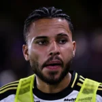 Santos mira Alexsander, do Galo, e aposta na versatilidade do volante