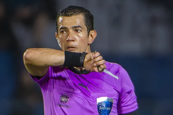Renata Ruel aponta erro crucial da arbitragem no jogo do Fluminense contra o Rivadavia