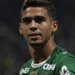 Fiorentina oferece R$ 78 milhões por Arthur, mas Palmeiras recusa venda