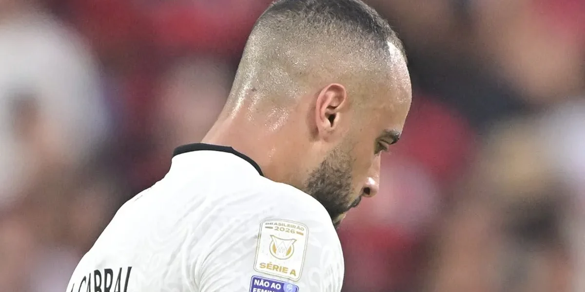 PC Oliveira aprova anulação de gol de Arthur Cabral em Flamengo x Botafogo