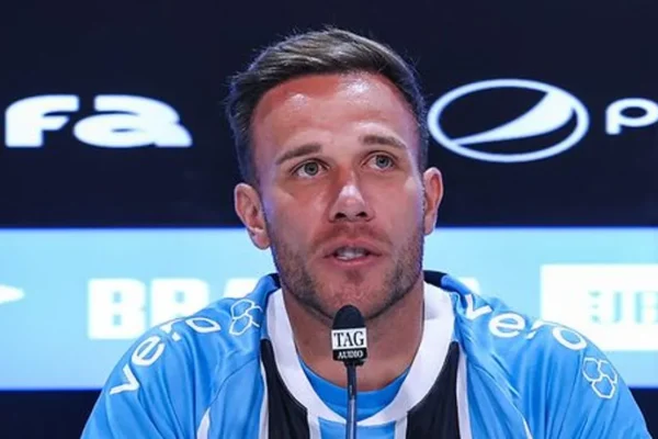 Neymar e Pai Entram na Jogada: Santos Acelera por Arthur Melo