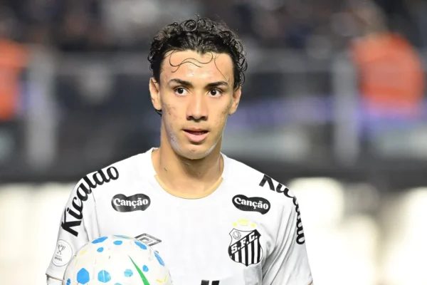 Santos estipula preço milionário para vender Bontempo; Flamengo observa