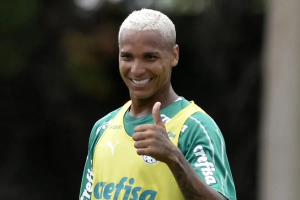 Deyverson reencontra Palmeiras e espera festa: ‘Homenagem maravilhosa’