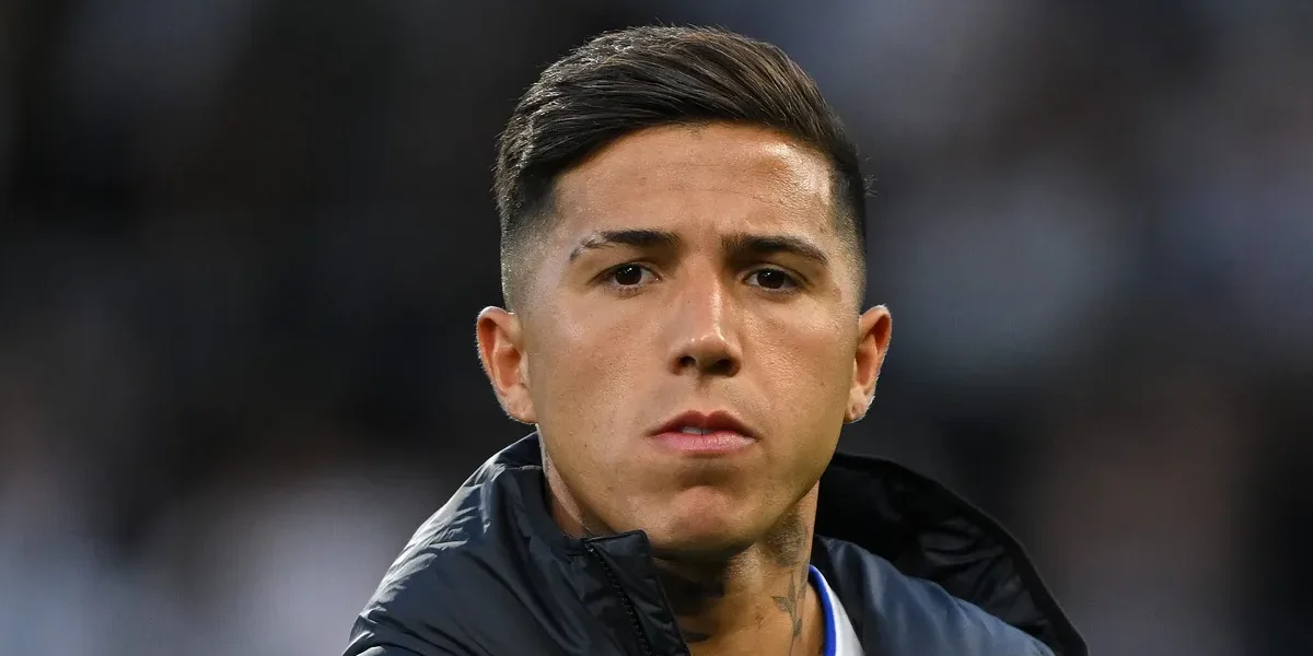 City acelera e Enzo Fernández aceita sair do Chelsea por R$ 871 mi