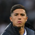 City acelera e Enzo Fernández aceita sair do Chelsea por R$ 871 mi
