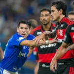 Flamengo sofre virada cruel do Cruzeiro no fim e perde por 2 a 1 no Mineirão