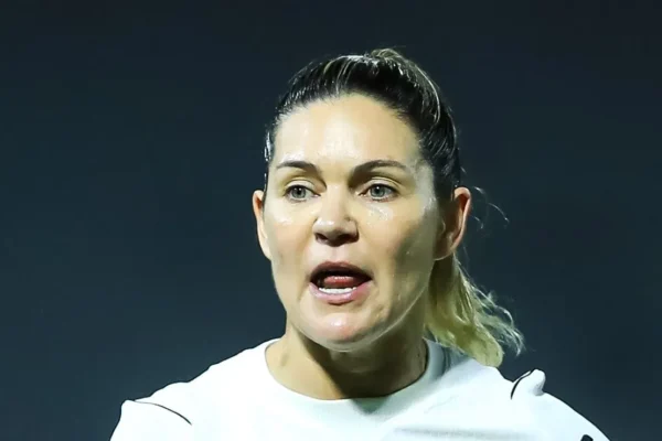 Corinthians atrasa salários e prêmios, e jogadoras do feminino se revoltam