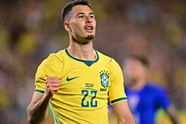 Galatasaray mira Gabriel Martinelli e negocia com Arsenal