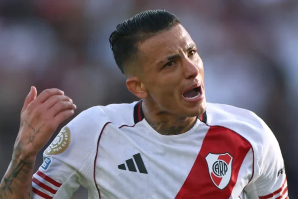 Kevin Castaño no Galo? Paulo Bracks confirma negociações em andamento