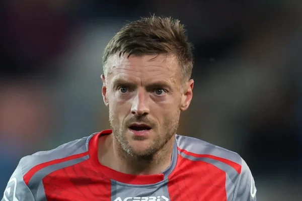São Paulo mira Jamie Vardy, ex-Leicester, em negociação surpreendente