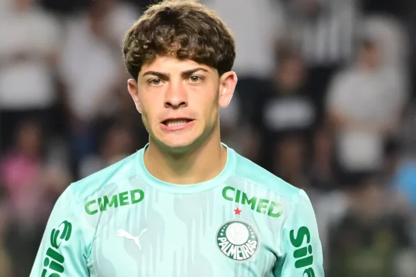 Giay decepciona contra o Inter e Napoli precisa ver outro jogo
