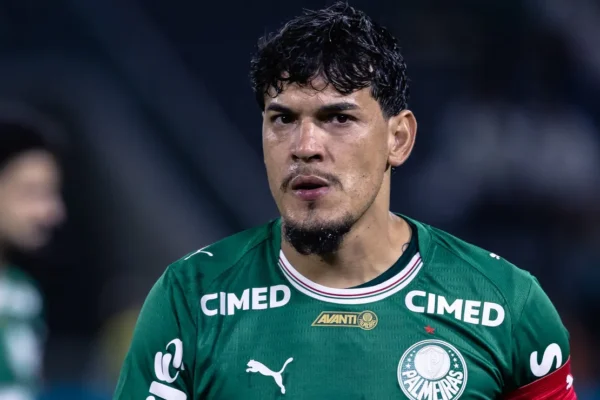Palmeiras: Gustavo Gómez desfalca equipe com lesão muscular e acende alerta