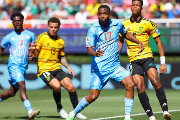 Inter mira Bakambu, artilheiro da Copa, para reforçar o ataque