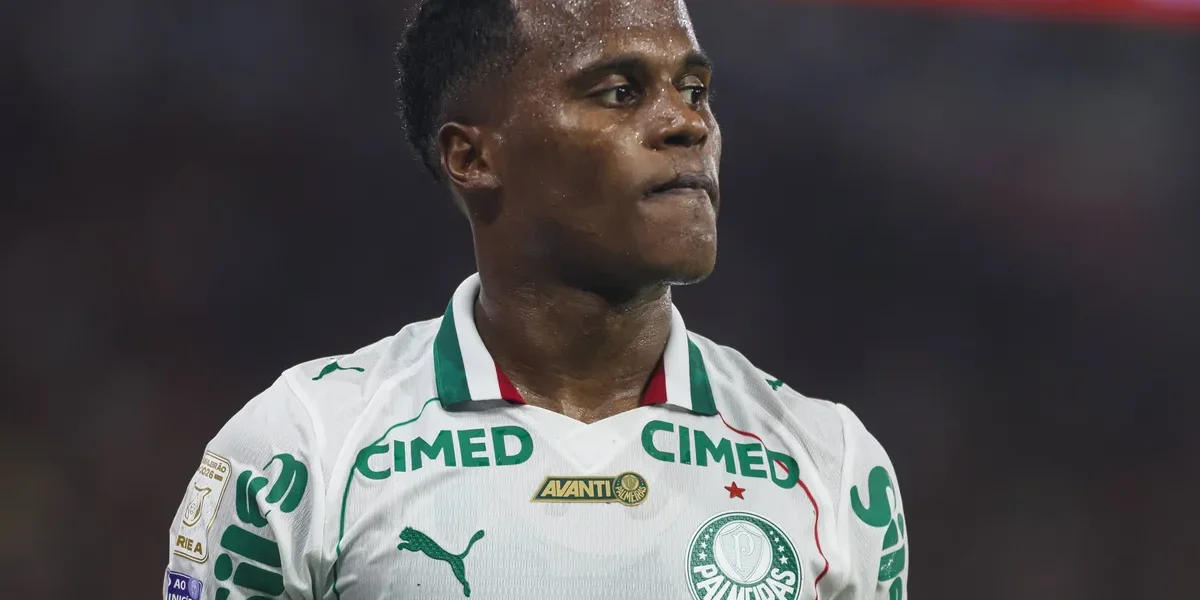 Jhon Arias é vaiado pela torcida do Fluminense no Maracanã; entenda