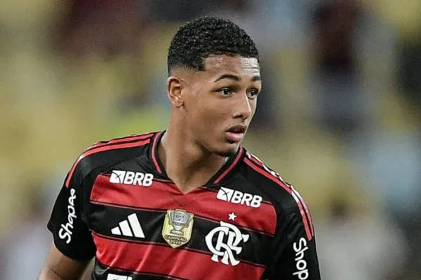 Flamengo veta R$ 60 mi do Grupo City e mantém joia de 19 anos