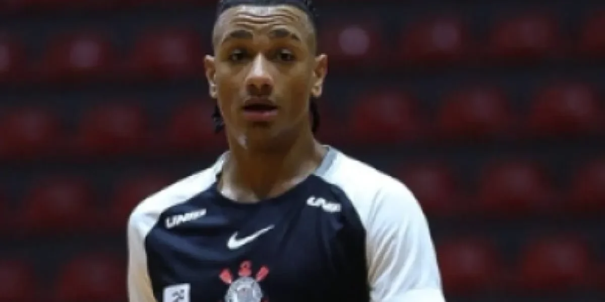 Diniz aposta em joia do futsal: Maicon pode virar reforço no Corinthians