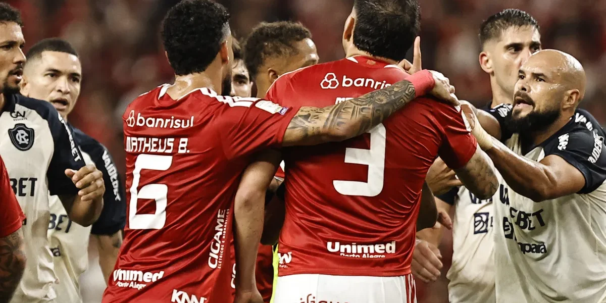 Maripán explode com Picco após chute polêmico em Bruno Henrique; veja o lance