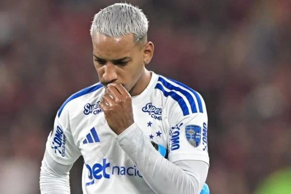 Matheus Pereira admite cobrança interna: ‘Preciso ser mais decisivo no Cruzeiro’