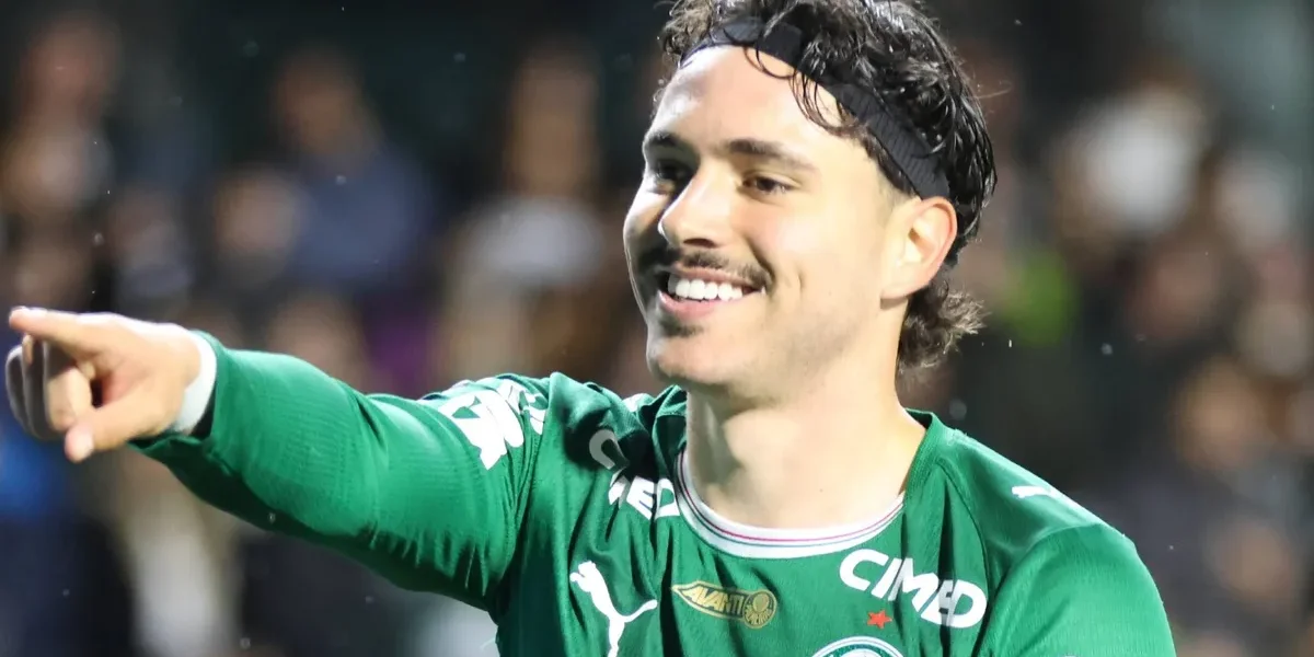Mudança tática no 2º tempo: Palmeiras atropela o Vasco por 4 a 1 e assume o controle no Brasileirão
