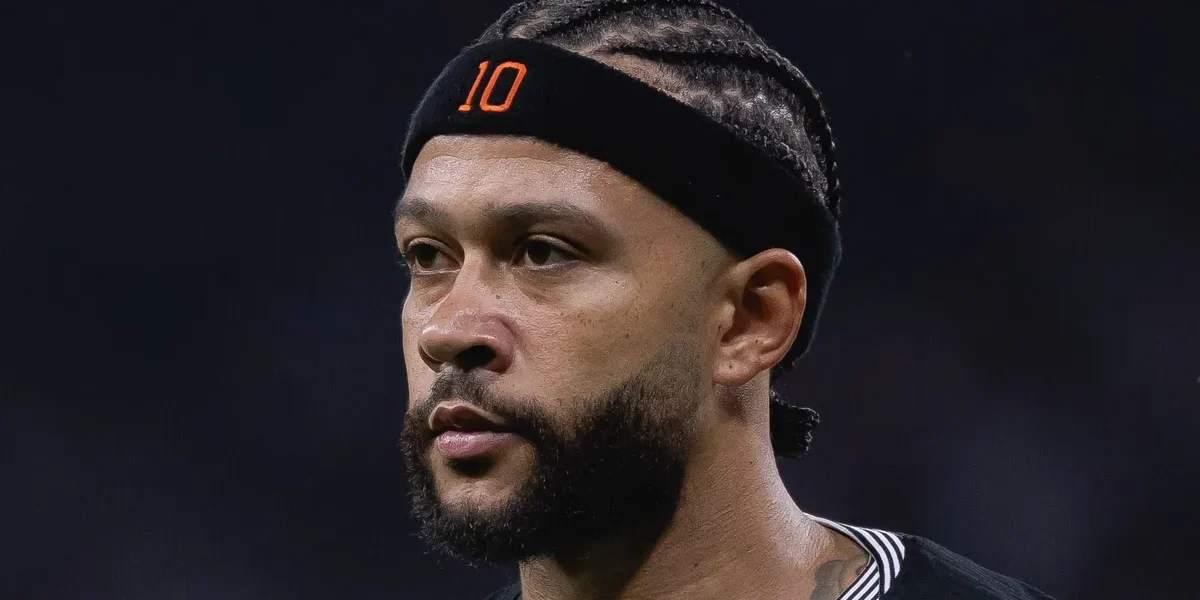 Corinthians Bate o Martelo: Memphis Depay Fora do Timão em Defesa das Finanças