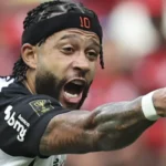 Memphis abre mão de R$ 34 mi e renova com Corinthians até 2028