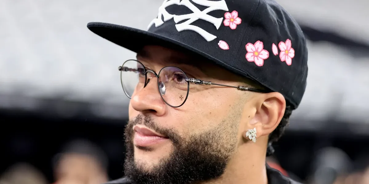 Renovação de Memphis não apaga vexame da diretoria corintiana