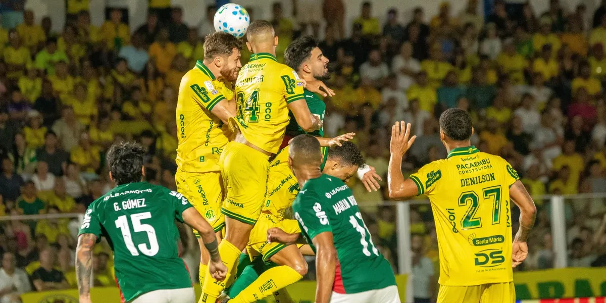 Palmeiras escorrega contra Mirassol e deixa Flamengo sonhar com a liderança