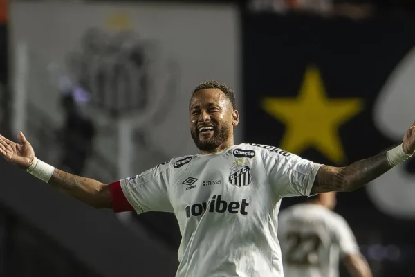 Neymar em campo: Santos encara o Remo com camisa 10 inspirado