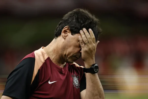 Corinthians: sem reserva de peso, sonhar alto é miragem