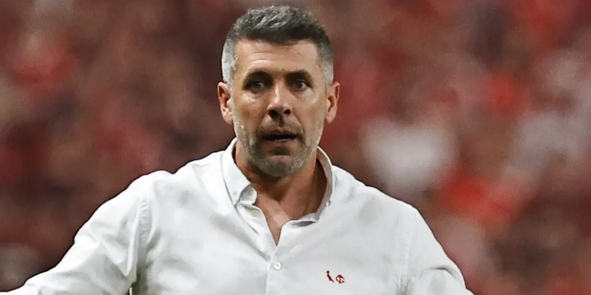 Pezzolano ajusta meio-campo e Gre-Nal termina sem gols na ida das quartas
