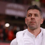 Pezzolano recua cedo, Inter vacila e cede empate ao Remo no Beira-Rio