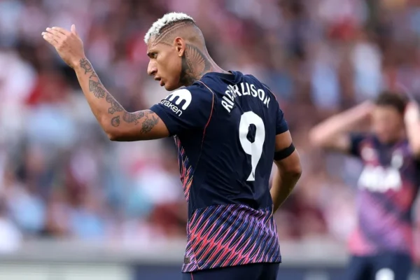 Richarlison pode voltar ao Everton após pedir para deixar o Tottenham