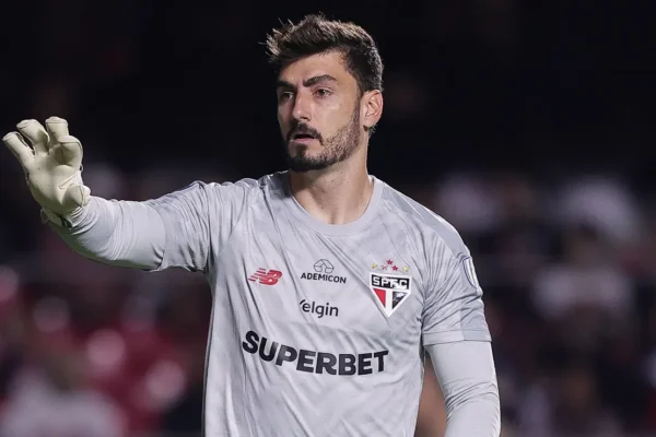 São Paulo arranca empate com o Bolívar e decide vaga no Morumbi
