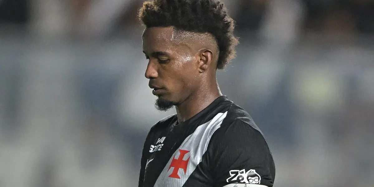 Thiago Mendes assume liderança e vira esperança do Vasco na Série A
